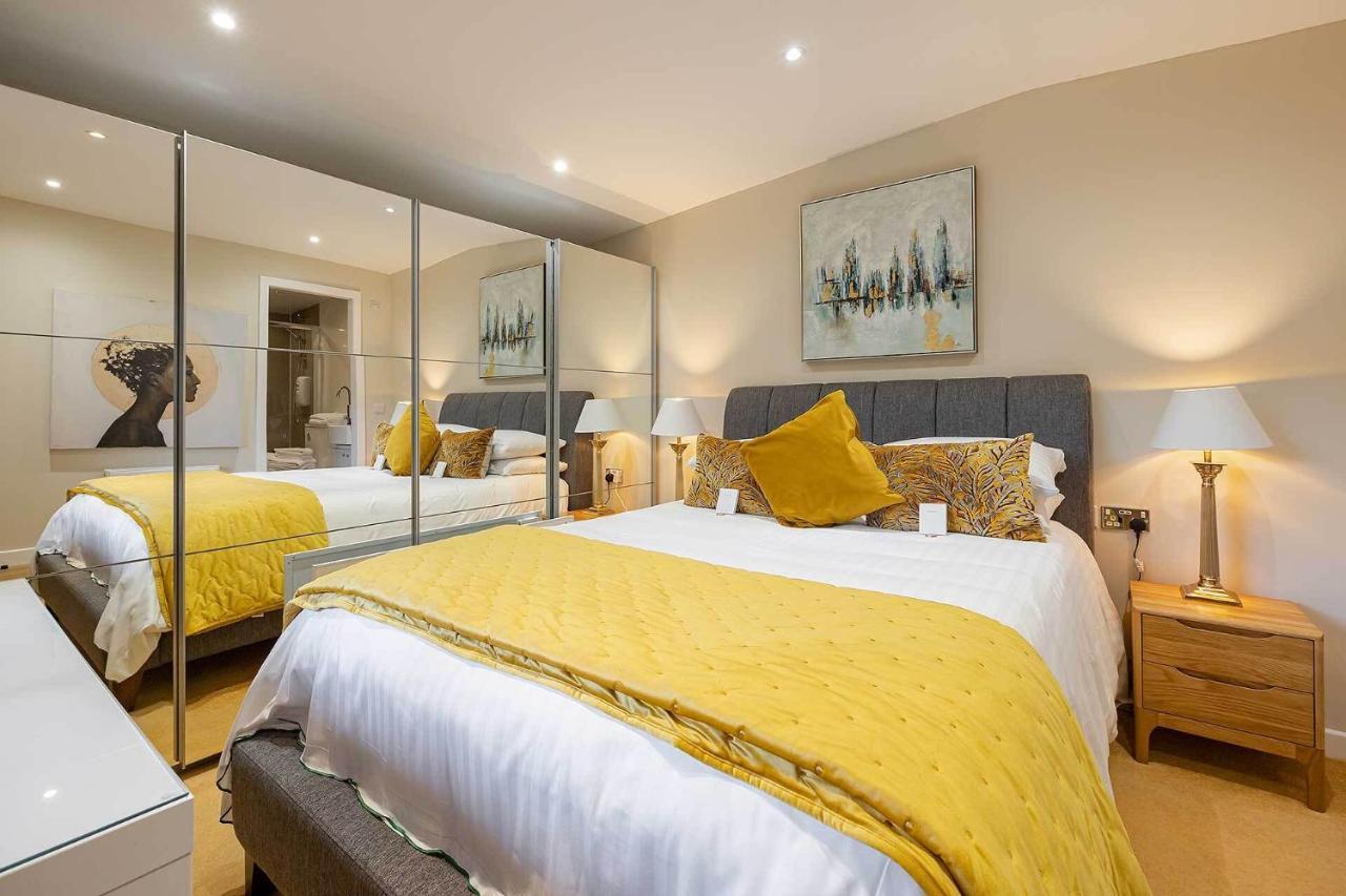 Garthill Lodge & Studio Falkirk Room photo